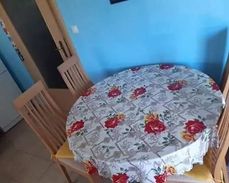 Apartment Apartman Lana